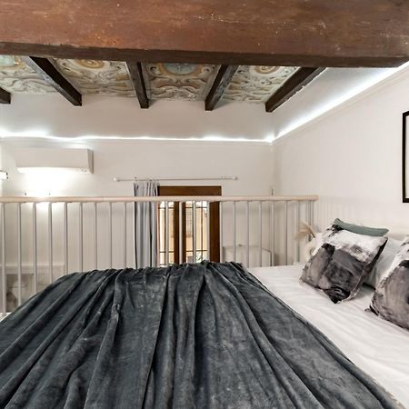 Appartement Charming Frescoed Loft à Bologne Extérieur photo
