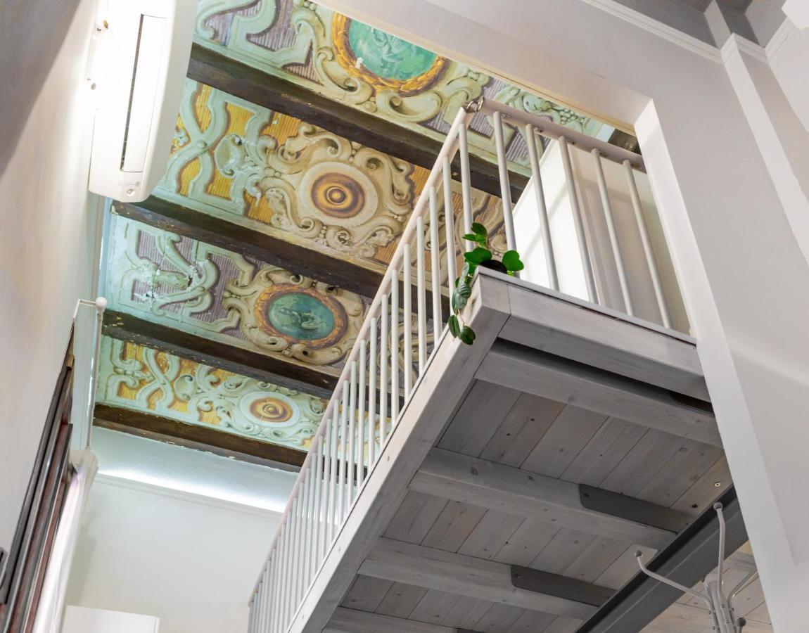 Appartement Charming Frescoed Loft à Bologne Extérieur photo